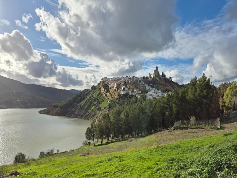 Settlement, hill, landscape – Campiña Sur Cordobesa, Córdoba province, Andalucía | Andaluciatours