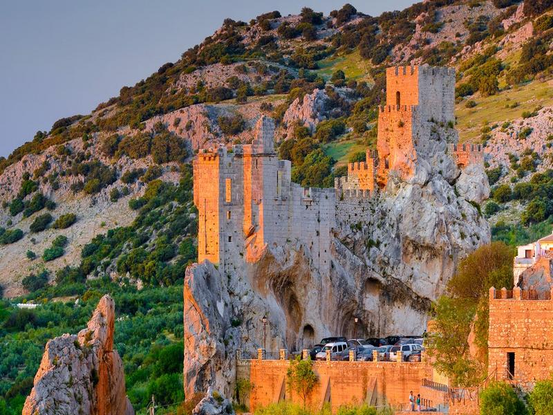 Castle, ruins, landscape – Jaén, Andalucía | Andaluciatours