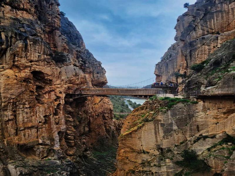 Gorge, bridge, pathway – Málaga, Andalucía | Andaluciatours