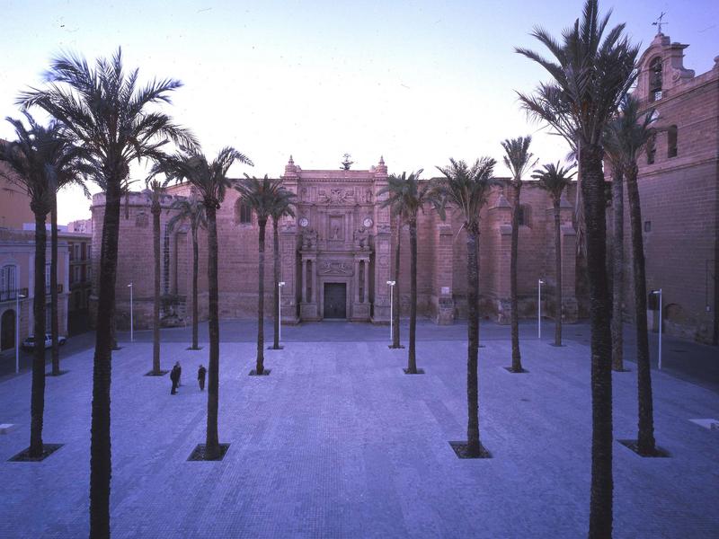 Cathedral square, palm trees, almeria – Metropolitana de Almería, Almería province, Andalucía | Andaluciatours