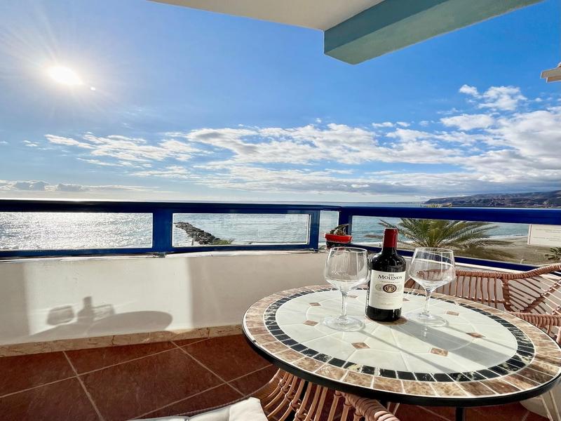 Wine, ocean view, relaxing – Metropolitana de Almería, Almería province, Andalucía | Andaluciatours