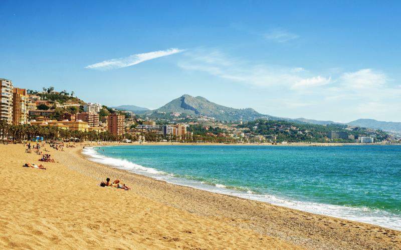 Beach in Andalucía — discover with Andaluciatours