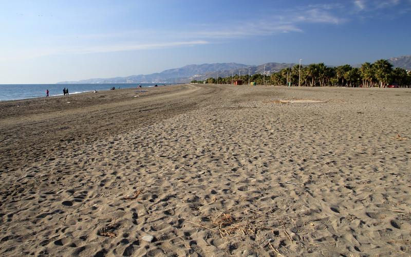 Beach, sand, coastline – Playa Motril, Costa Granadina, Granada | Andaluciatours