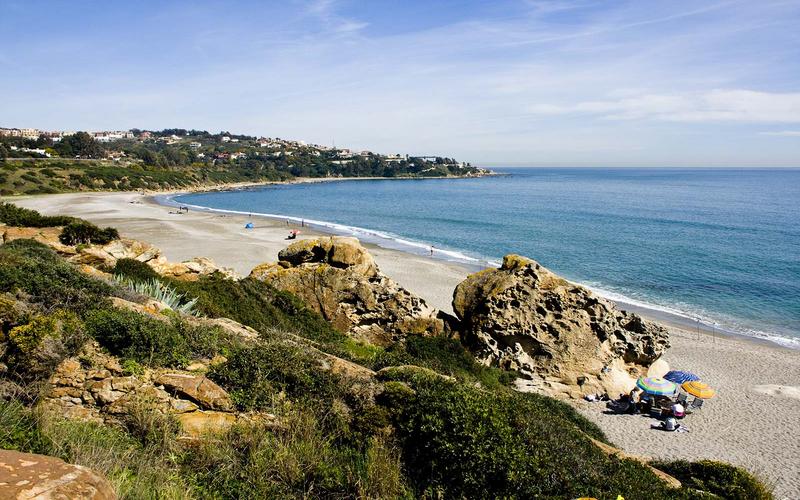 Beach, coastline, rocks – Playa de Cala Sardina, Campo de Gibraltar, Cádiz | Andaluciatours