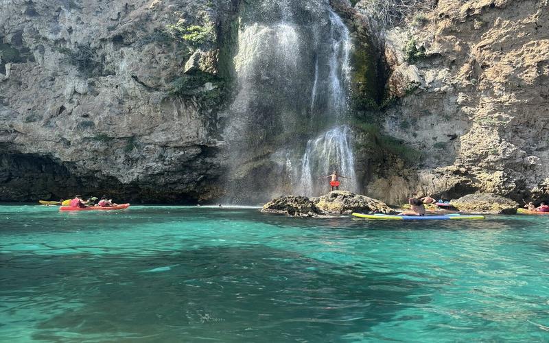 Waterfall, kayaking, coastal – Playa de Maro, Axarquía, Málaga | Andaluciatours