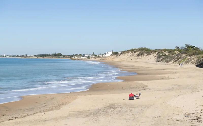 Beach, sand, ocean – Playa de Punta Candor, Costa Noroeste, Cádiz | Andaluciatours