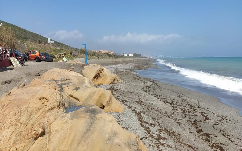 Beach, rocks, sea – Playa de Tubalita, Costa del Sol, Málaga | Andaluciatours