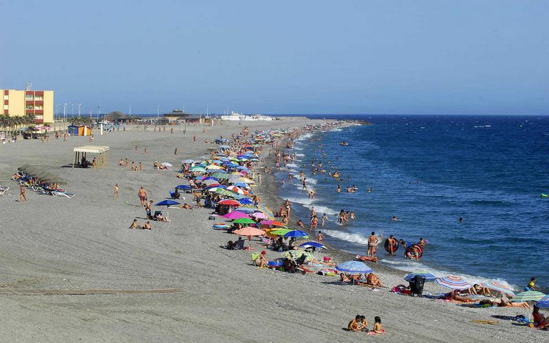 Playa de la Sirena Loca in Poniente Almeriense, Almería — discover it with Andaluciatours.