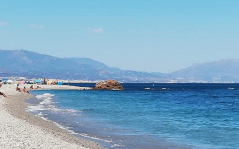 Playa del Negro