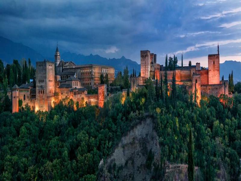 Hillside, landscape, dusk – Vega de Granada, Granada province, Andalucía | Andaluciatours